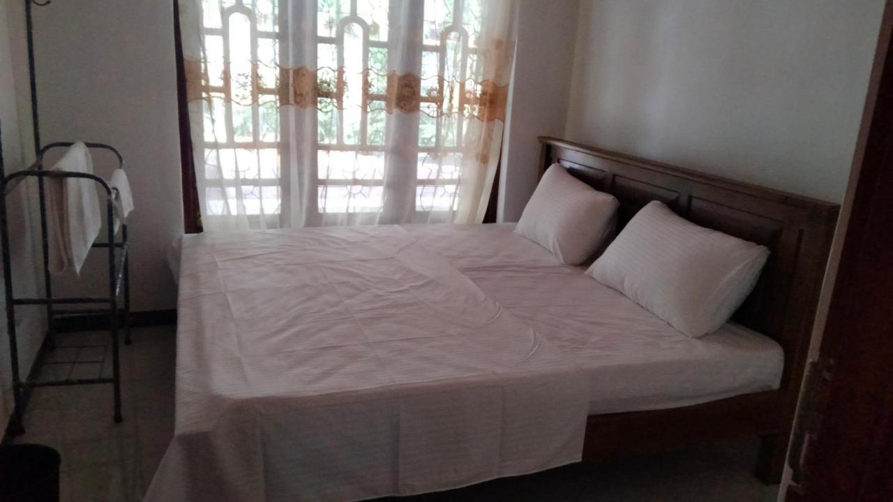 Healand Holiday Bungalow And Restaurant 데니야야 외부 사진
