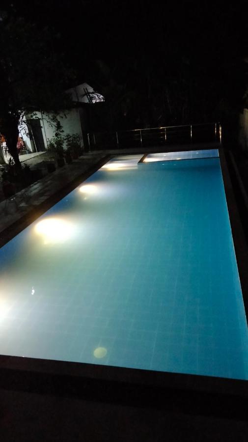 Healand Holiday Bungalow And Restaurant 데니야야 외부 사진