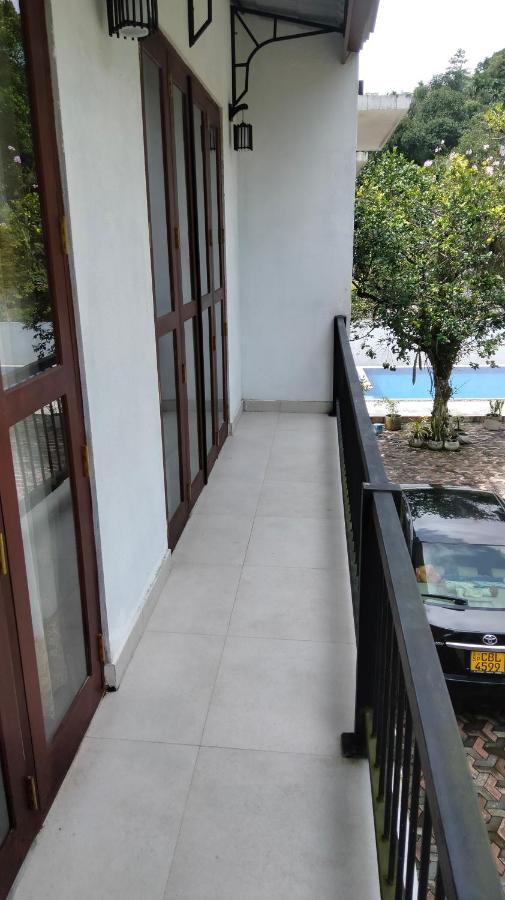Healand Holiday Bungalow And Restaurant 데니야야 외부 사진