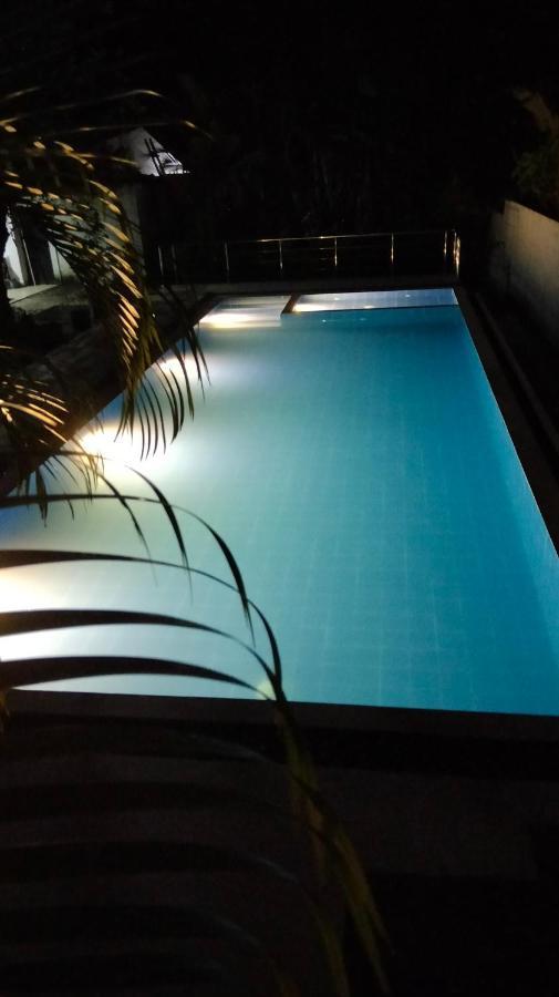 Healand Holiday Bungalow And Restaurant 데니야야 외부 사진