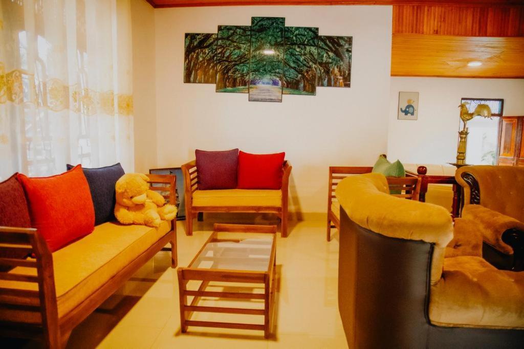 Healand Holiday Bungalow And Restaurant 데니야야 외부 사진